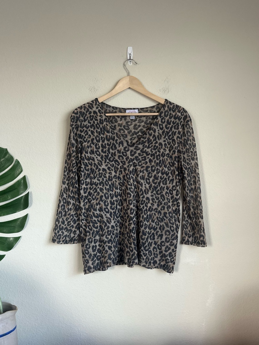 Y2K Sweet Pea by Stacy Frati for New York & Company Leopard Mesh Top